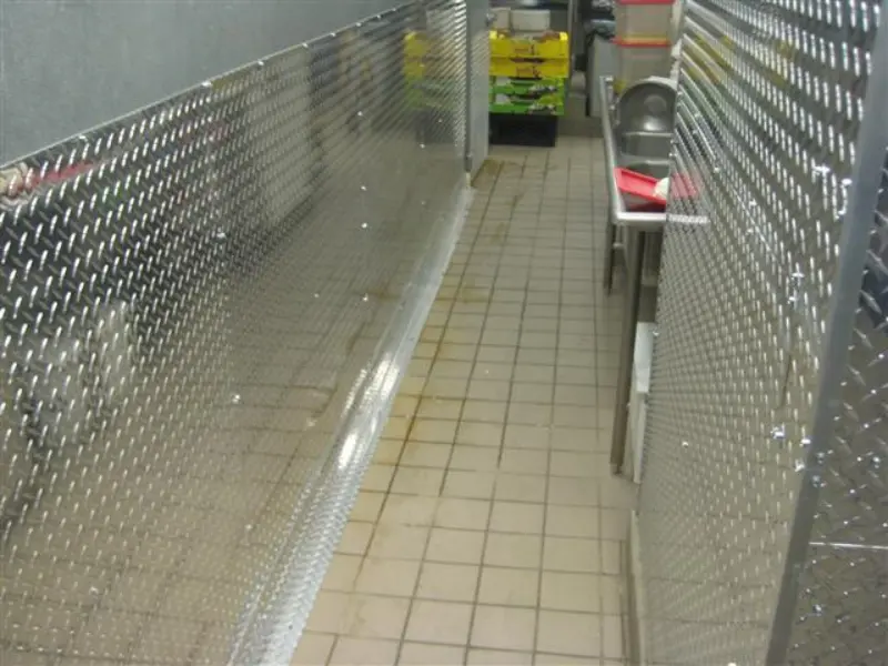 Для чего используются рифлёные алюминиевые листы?